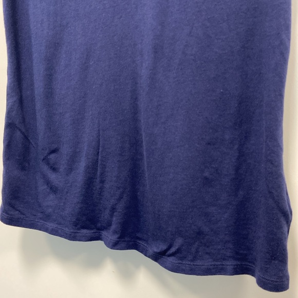RW&Co V neck t-shirt, small - Picture 5 of 7